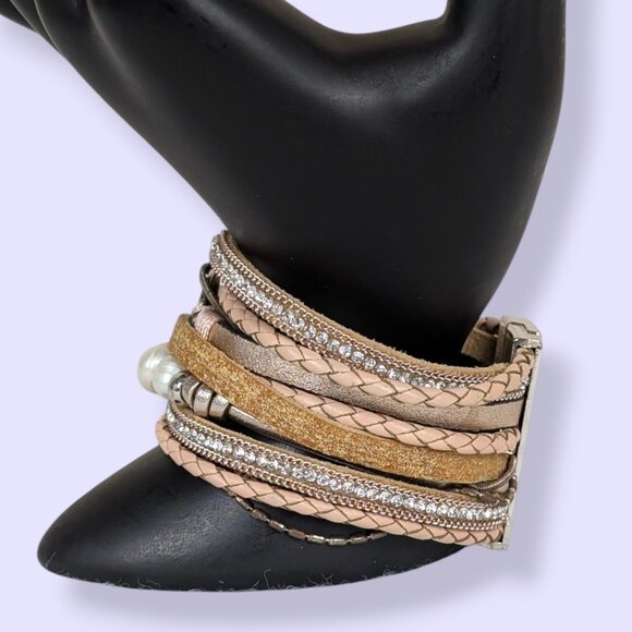 (2/$20) Metallic Multistrand Faux Pearl Magnetic Bracelet - Picture 3 of 6